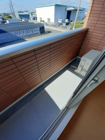 ＦｒａｉｓＶｉｅのバルコニー|外からの目が気にならないバルコニーで洗濯物が干せます