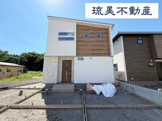 中城村伊集（全2棟）2号棟
