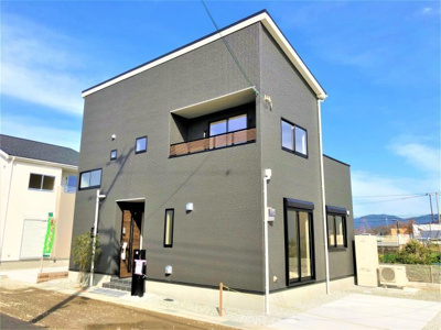 【外観】 | リーブルガーデン葛城市葛木3期 全2棟 2号棟 | 施工例写真