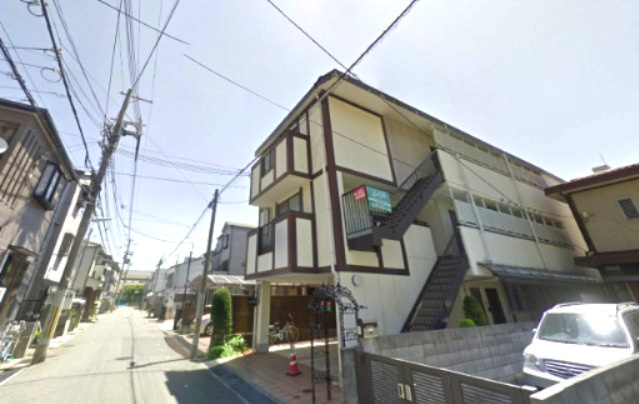 フローラ本山の外観