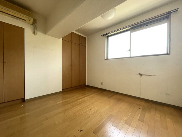 アルファシティ屋島五番館の洋室