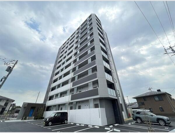 シェルグランデ椌木通の外観