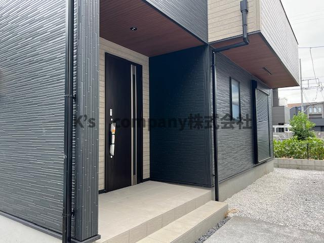 茅ヶ崎市菱沼1丁目　新築戸建　2号棟の玄関|玄関スペース☆