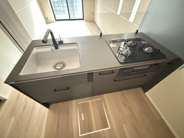 西宮市南昭和町の賃貸マンションのキッチン
