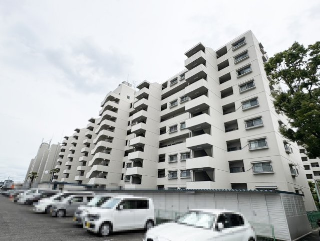 大和サニーハイツ高槻三棟