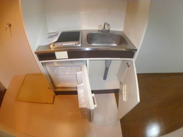 神戸市灘区赤坂通６丁目の賃貸マンションのキッチン