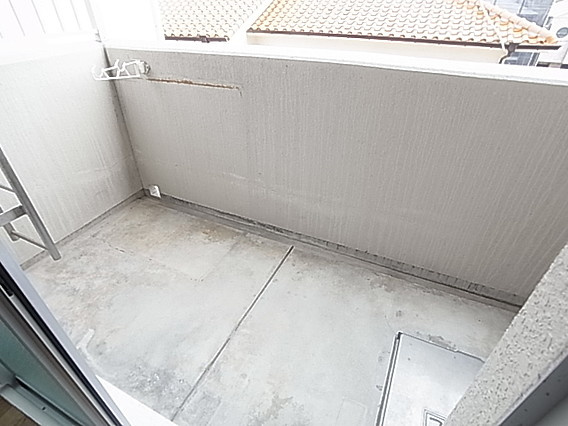 神戸市東灘区深江北町３丁目の賃貸マンションのバルコニー