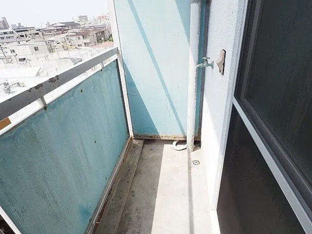 神戸市灘区楠丘町５丁目の賃貸マンションのバルコニー