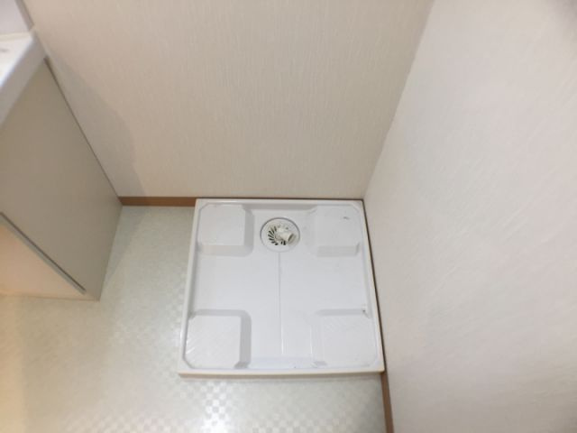 神戸市灘区城内通５丁目の賃貸マンションの洗面所