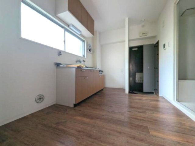 神戸市東灘区御影塚町４丁目の賃貸マンションの居間・リビング