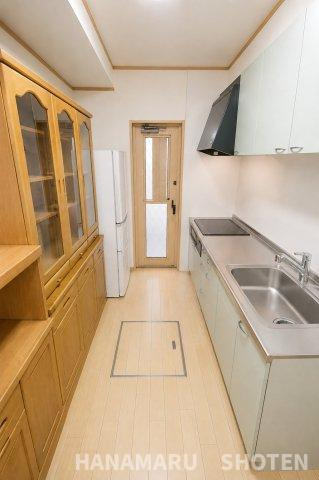 中古　千葉市花見川区千種町のキッチン|＊当日ご案内可＊ご希望の物件まとめてご案内！弊社が掲載していない物件でもOK♪お気軽にご相談ください ♪お電話でのお問合わせがスムーズ♪