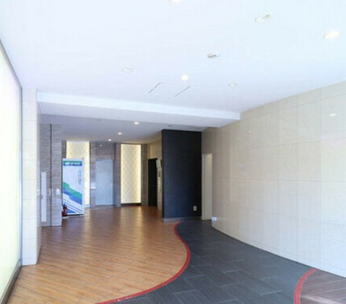 CASA REGULUS新大阪北のロビー