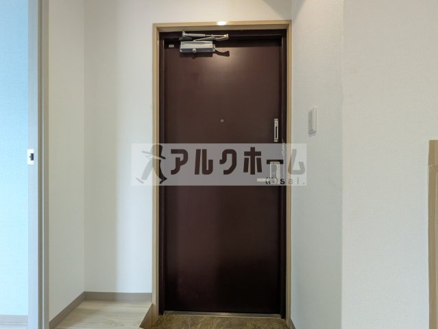 オレンジハウス2の玄関