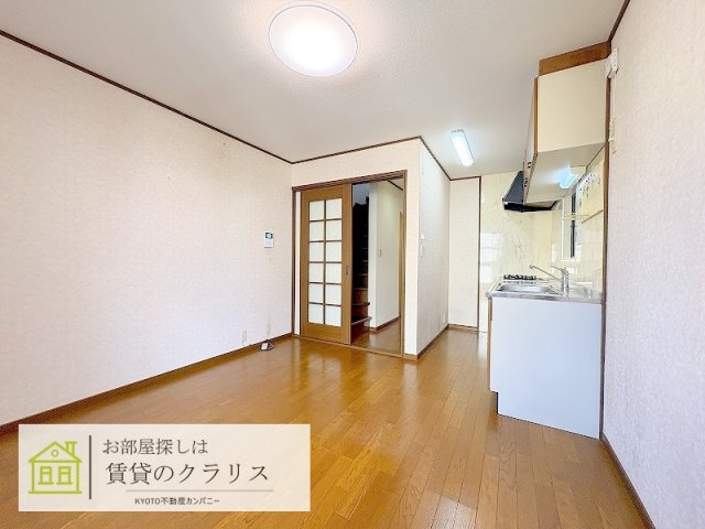 寺戸町永田（ガレージ付き）一戸建