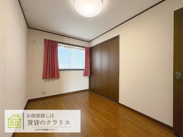 寺戸町永田（ガレージ付き）一戸建