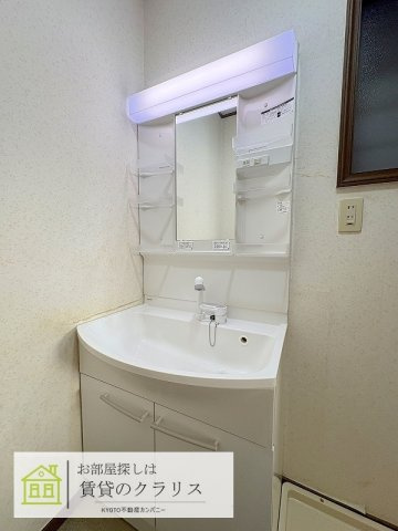 寺戸町永田（ガレージ付き）一戸建