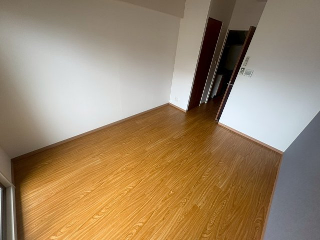 アリビオ江坂南金田の洋室