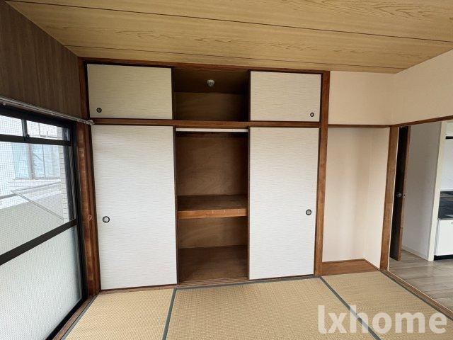 アズウェルの収納|小物を収納するのに便利です