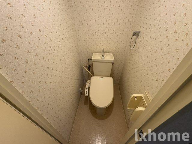 アズウェルのトイレ|落ち着いたトイレです