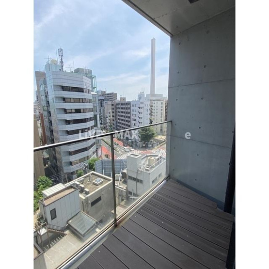 【バルコニー】