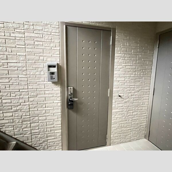 【エントランス】 | リヴェール | 建物エントランスの写真です。