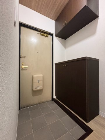 ライオンズマンション　泉北忠岡の玄関
