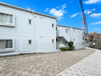 【外観】 | コスモファミーユ西谷　西谷駅・鶴ヶ峰駅徒歩圏/最上階住戸/安心の新耐震基準 | ◆土・日・祝日は、当社スタッフによる現地案内会を実施しております。もちろん平日のご案内も可能です。お気軽にご相談ください！！