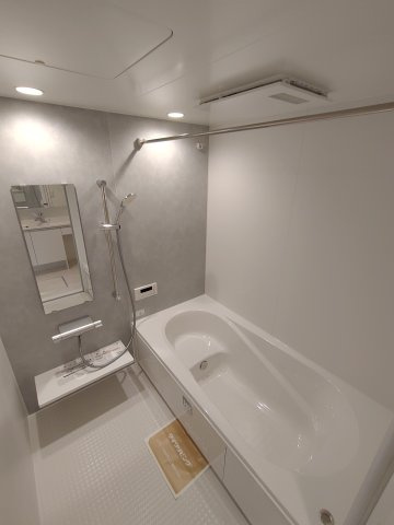 Ｓｅｒｅｎｉｔｙ　Ｎの浴室