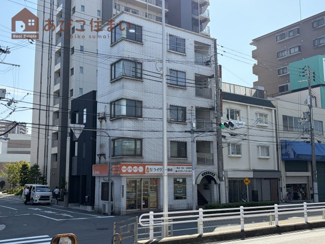 ライヴズビル