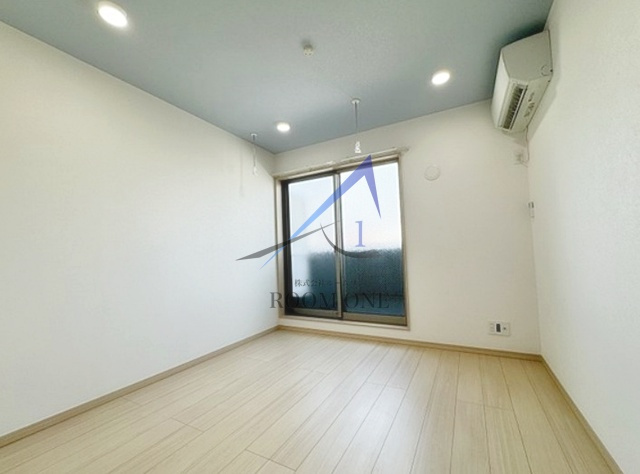 グランリヴィエールの居間・リビング|洋室のお部屋です。