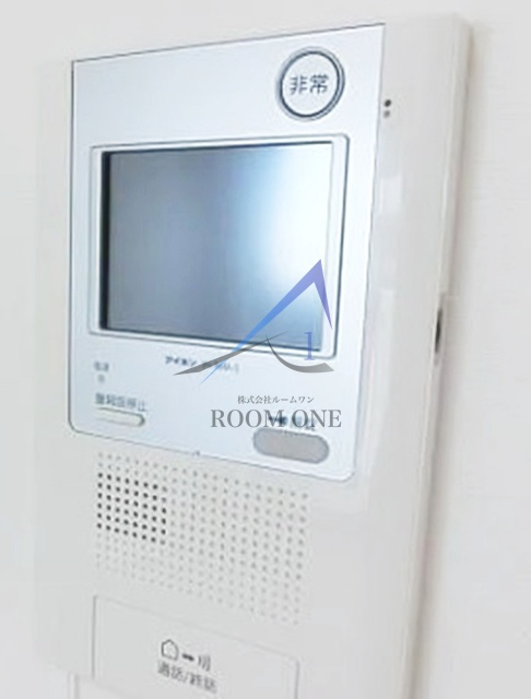 Rising place北千住のセキュリティ|モニター付きインターホンです。