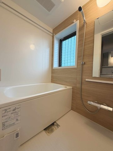 横須賀市追浜東町一丁目戸建②の浴室|お風呂です