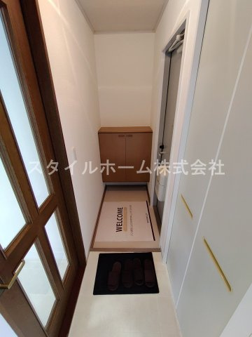 セジュール西小坂井Cの玄関