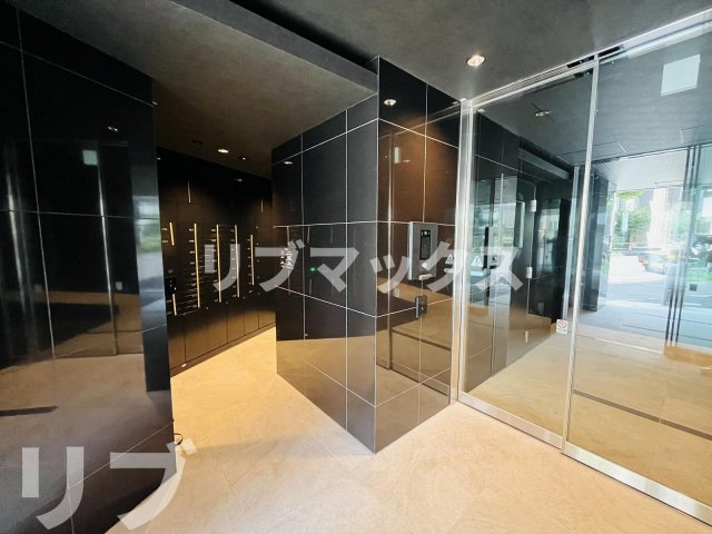 【エントランス】