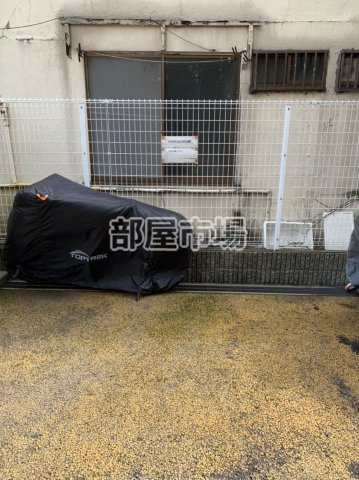 ライジングプレイス南千住のその他共用部分|バイク置き場