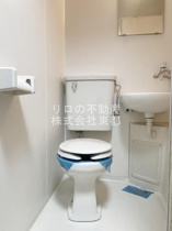 清潔感のある洋式トイレです♪