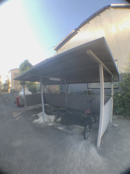 レセンテ一宮の駐車場