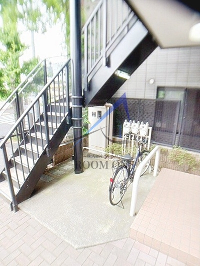 ライラック　グローヴ