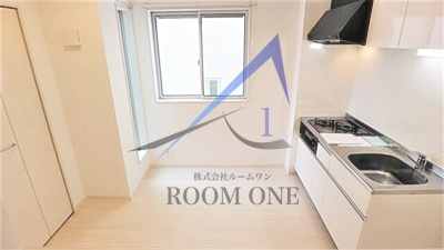 ＲＩＺＥＳＴ　ルミエンの居間・リビング|洋室のお部屋です。