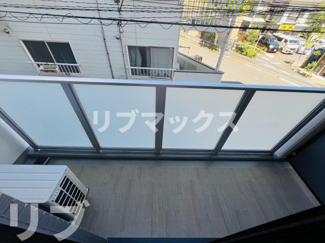 【バルコニー】