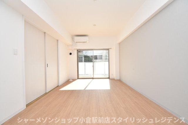 Mys Casetta Kokuraの居間・リビング