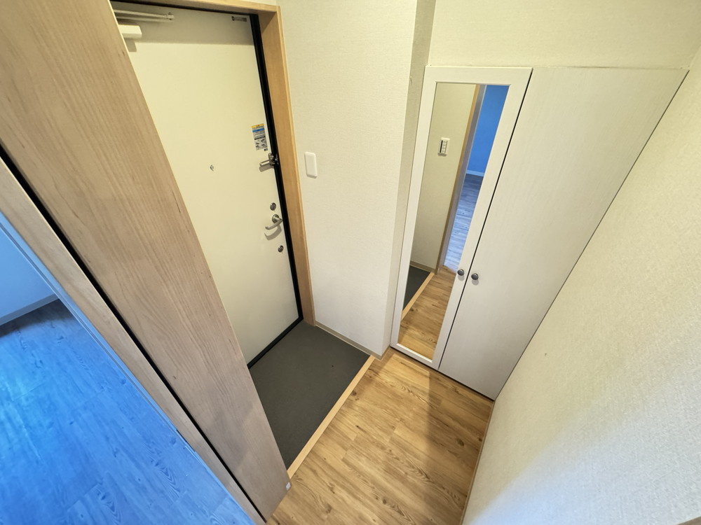 Casa feliz平野東の玄関