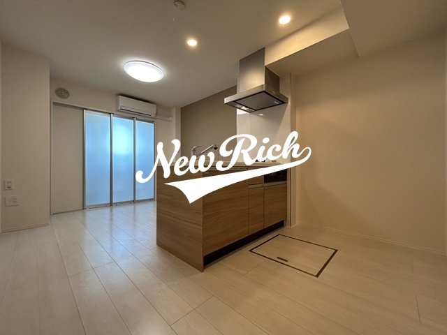 伊勢崎市今泉町１丁目のアパートの居間・リビング