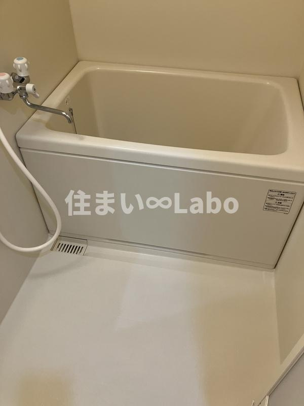 リバティ神屋の浴室