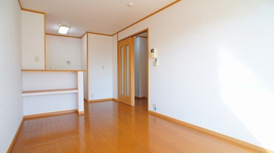 【居間・リビング】 | プロムナードリバーⅡ | おしゃれなリビングです