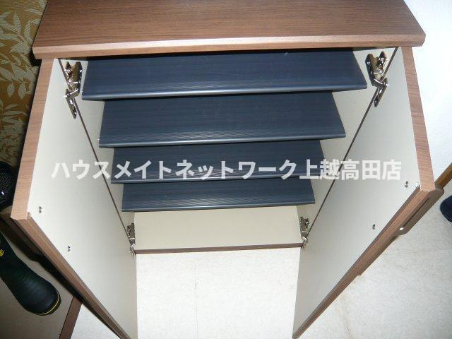 安江セントラルハイツＡの玄関|玄関・シューズボックス