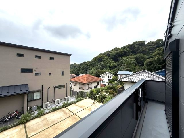 海見え！築後未入居物件　旧分譲地内　4LDK 　駐車複数台の展望|開放感ある眺望