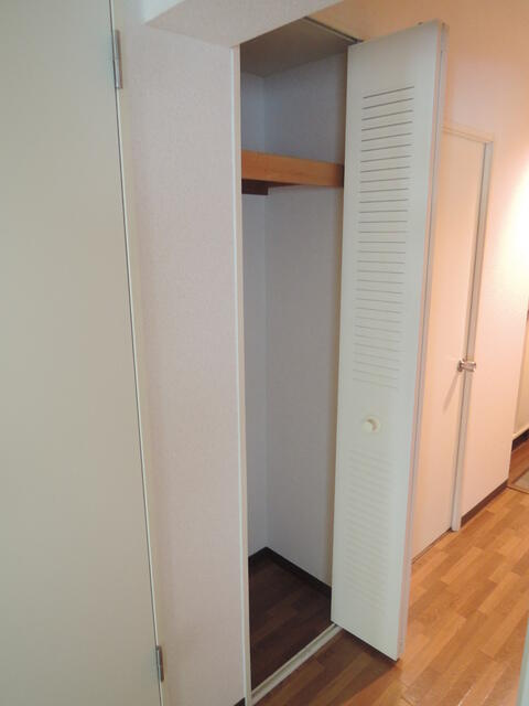 イーストパーク胡録台の収納