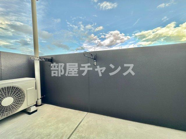 THE RESIDENCE SHIGAHONDORI のバルコニー