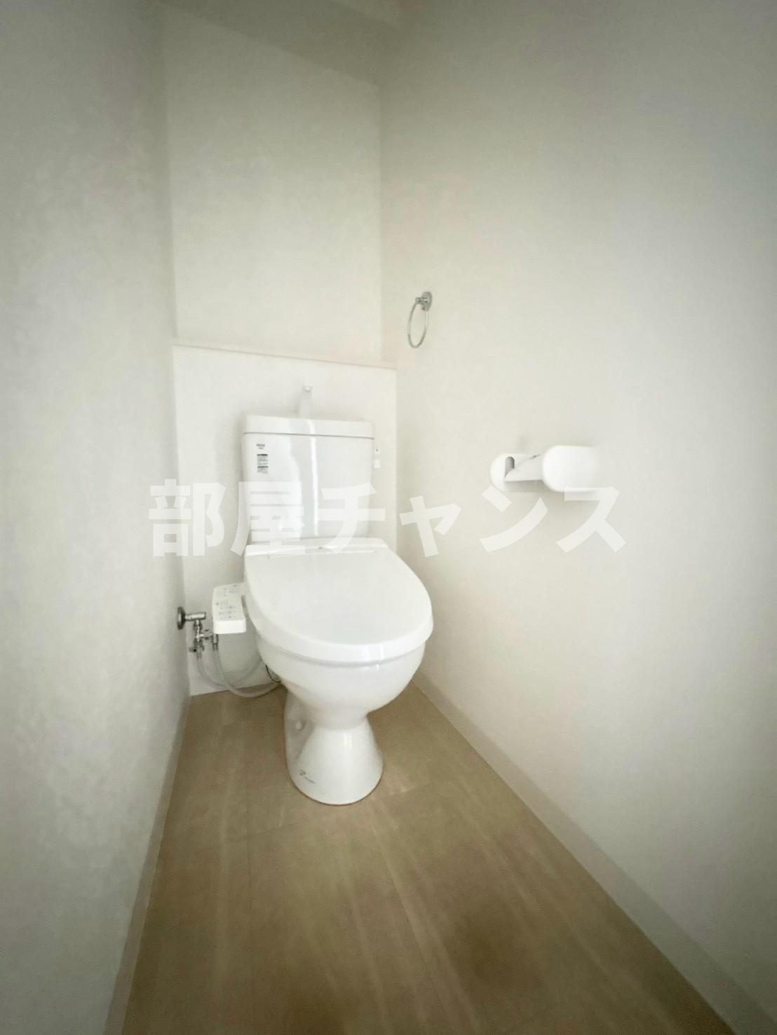 THE RESIDENCE SHIGAHONDORI のトイレ